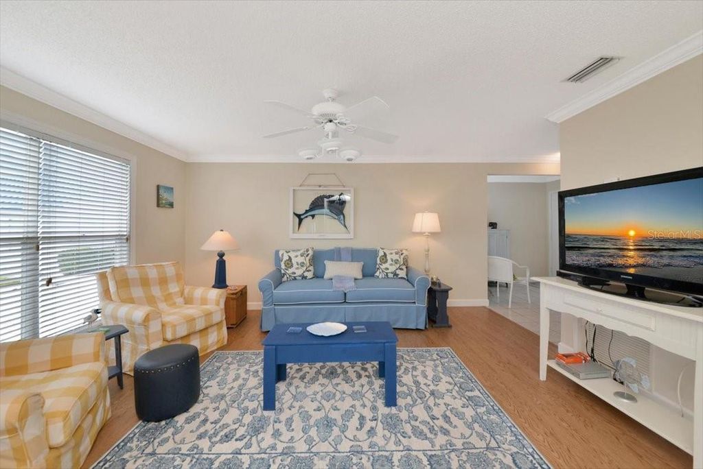 Image 10 of property listing at 849 AUDUBON DRIVE 839, Bradenton, FL 34209