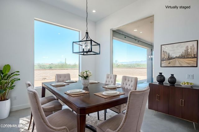 2451 E Old Stone House Trail, Sahuarita, AZ 85629