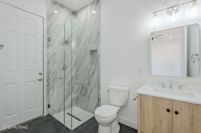 2451 E Old Stone House Trail, Sahuarita, AZ 85629