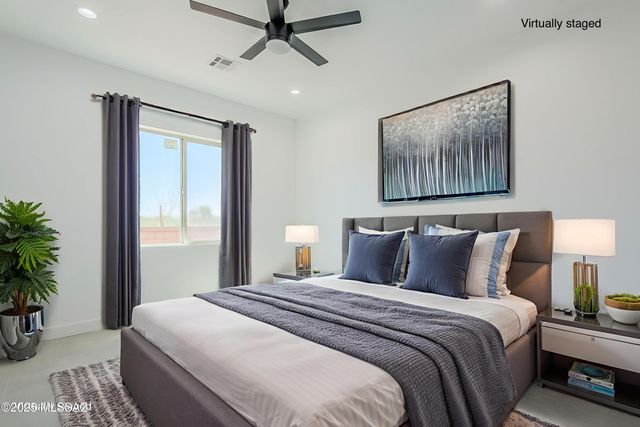 2451 E Old Stone House Trail, Sahuarita, AZ 85629