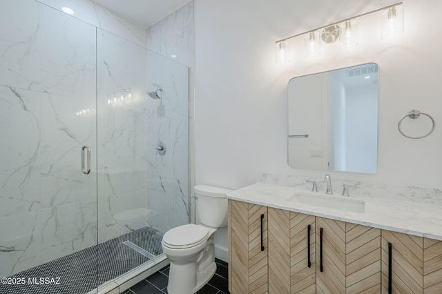 2451 E Old Stone House Trail, Sahuarita, AZ 85629