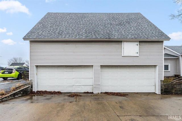 301 E MITCHELL Street, Kendallville, IN 46755