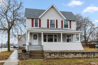 301 E MITCHELL Street, Kendallville, IN 46755