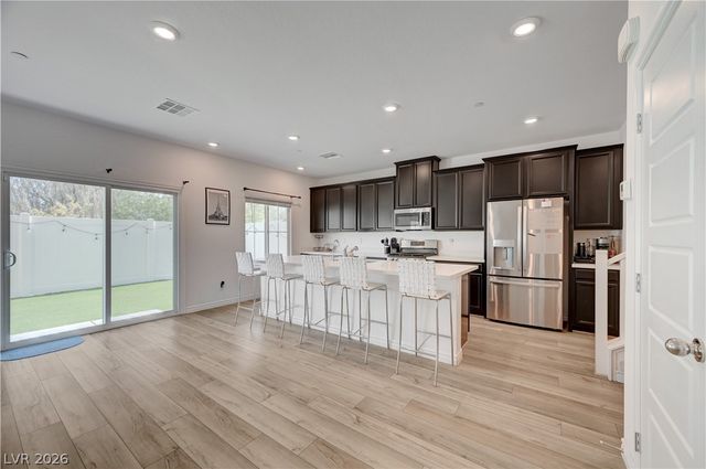 7204 North Decatur Boulevard 3, Las Vegas, NV 89131