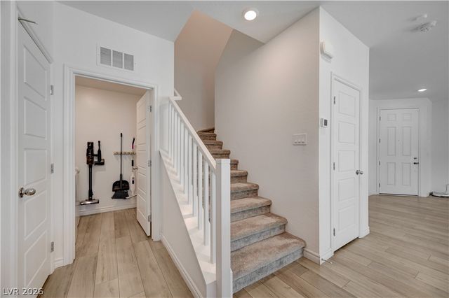 7204 North Decatur Boulevard 3, Las Vegas, NV 89131