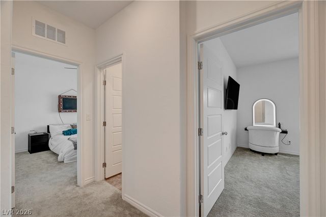 7204 North Decatur Boulevard 3, Las Vegas, NV 89131