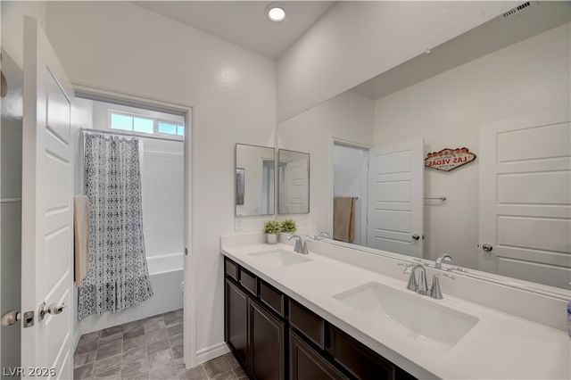 7204 North Decatur Boulevard 3, Las Vegas, NV 89131