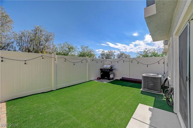 7204 North Decatur Boulevard 3, Las Vegas, NV 89131