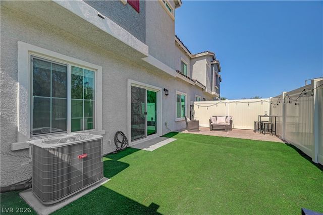 7204 North Decatur Boulevard 3, Las Vegas, NV 89131