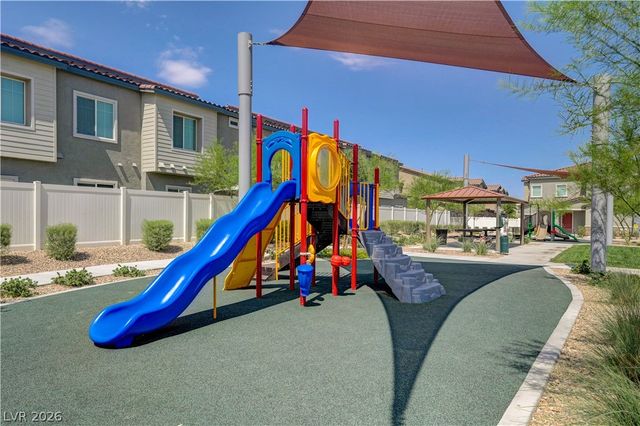 7204 North Decatur Boulevard 3, Las Vegas, NV 89131