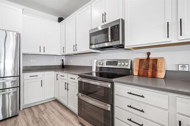 1130 RIVER FALLS CIRCLE, Deland, FL 32720