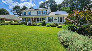 2852 Greenview RD, Chesapeake, VA 23321