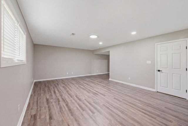 193 Candlewood Drive, Danville, KY 40422
