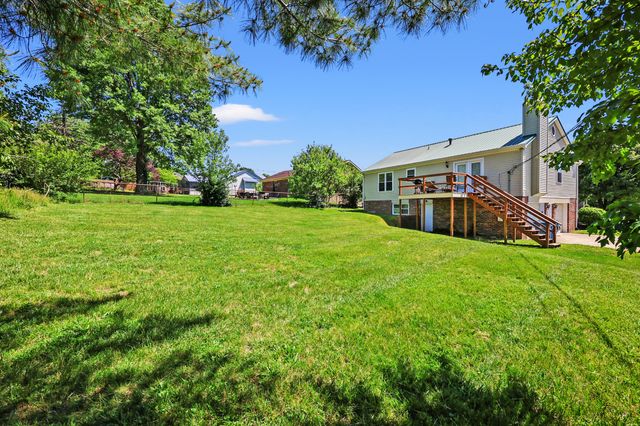 193 Candlewood Drive, Danville, KY 40422