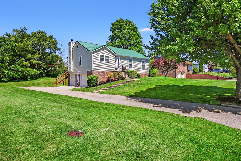 193 Candlewood Drive, Danville, KY 40422