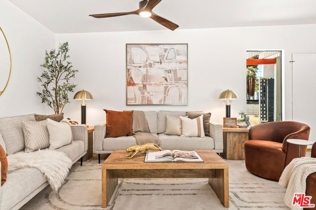 1979 E Alejo Road, Palm Springs, CA 92262