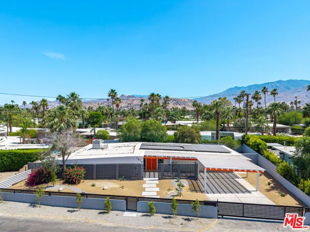 1979 E Alejo Road, Palm Springs, CA 92262
