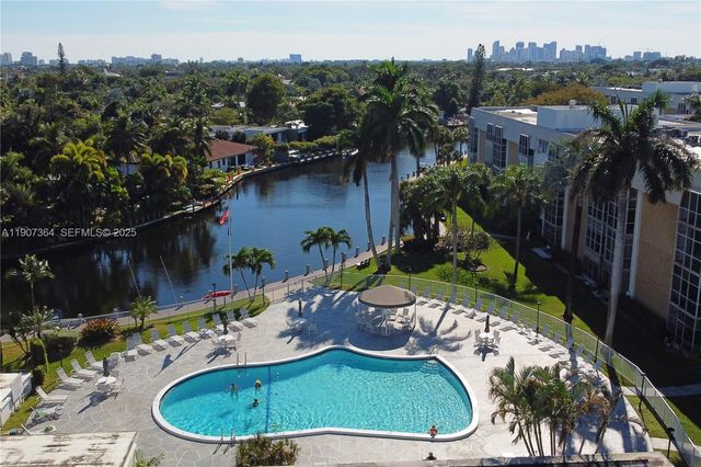 2970 NE 16th Avenue 413, Oakland Park, FL 33334