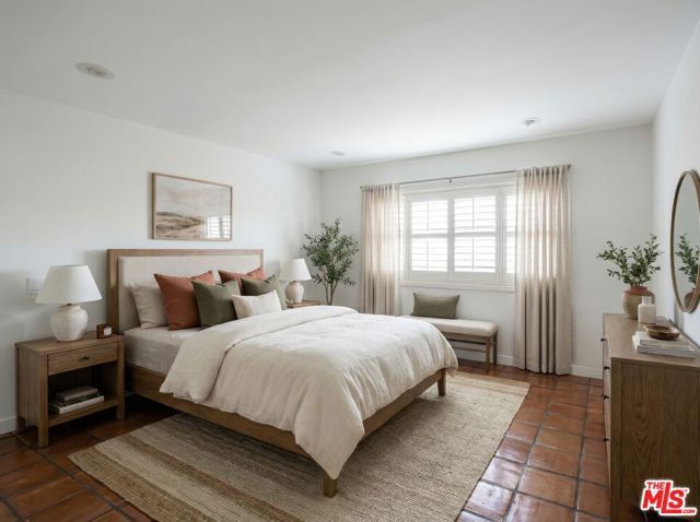 22548 Pacific Coast Highway 101, Malibu, CA 90265