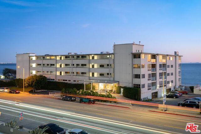22548 Pacific Coast Highway 101, Malibu, CA 90265