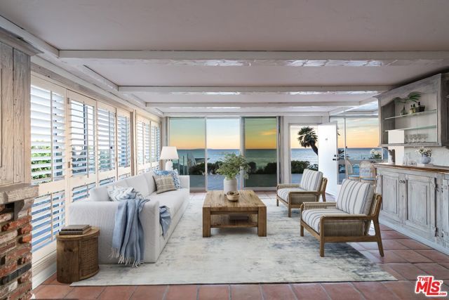 22548 Pacific Coast Highway 101, Malibu, CA 90265