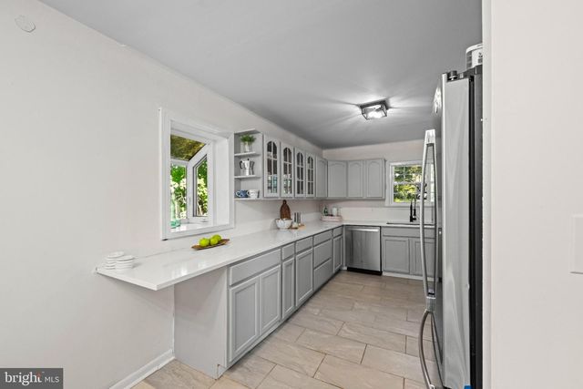 876 WINDSONG DR, Arnold, MD 21012