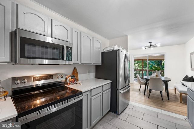 876 WINDSONG DR, Arnold, MD 21012