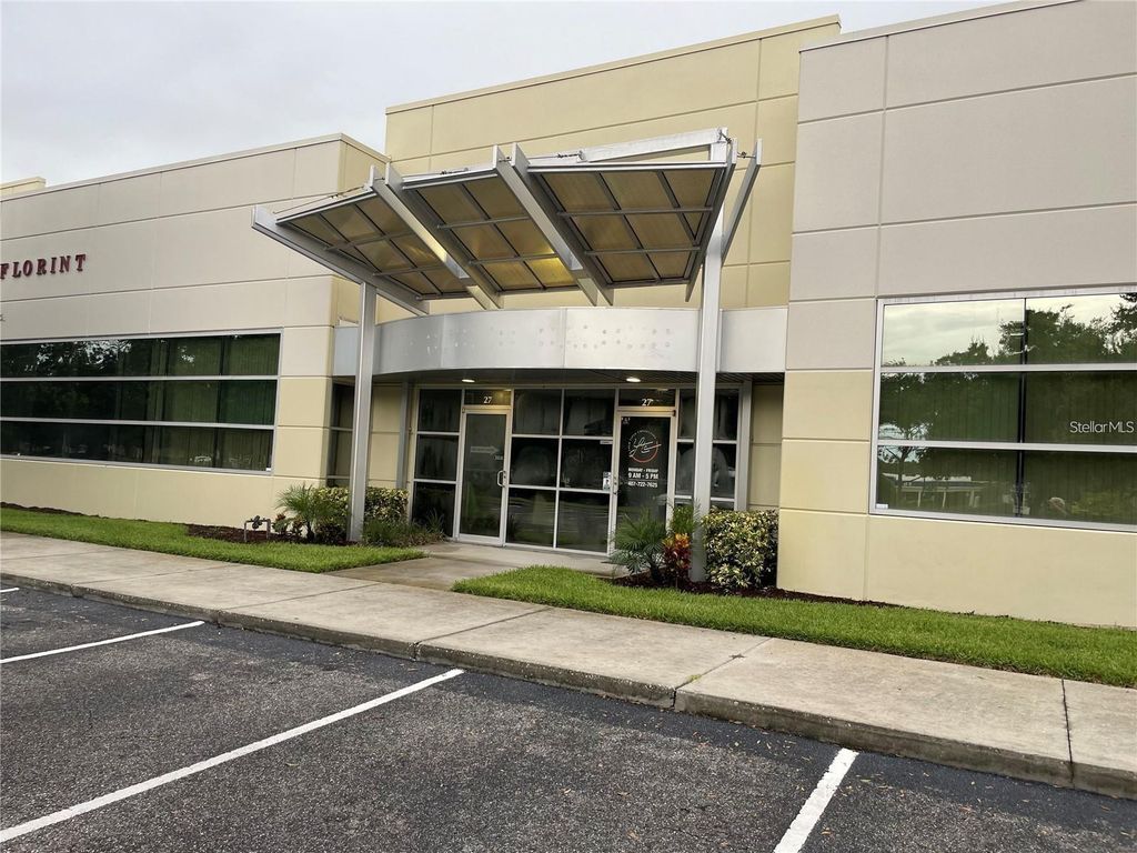 Image 2 of property listing at 8810 COMMODITY CIRCLE 27, Orlando, FL 32819