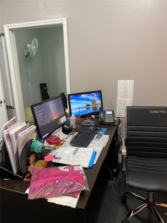 Image 17 of property listing at 8810 COMMODITY CIRCLE 27, Orlando, FL 32819