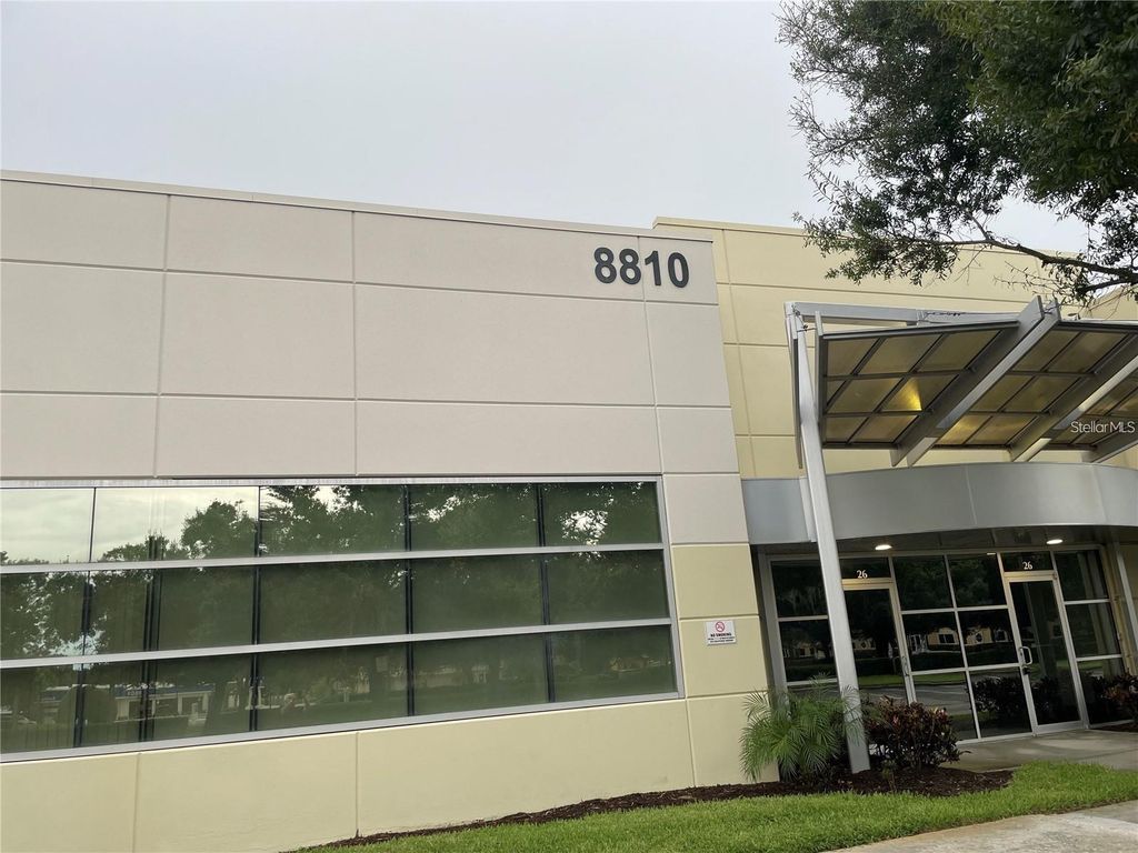 Image 3 of property listing at 8810 COMMODITY CIRCLE 27, Orlando, FL 32819