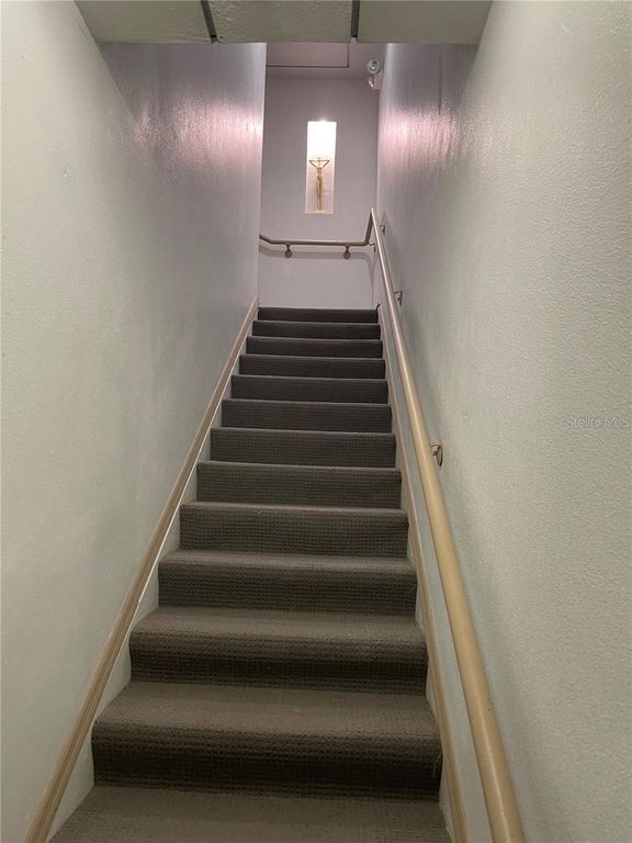 Image 24 of property listing at 8810 COMMODITY CIRCLE 27, Orlando, FL 32819