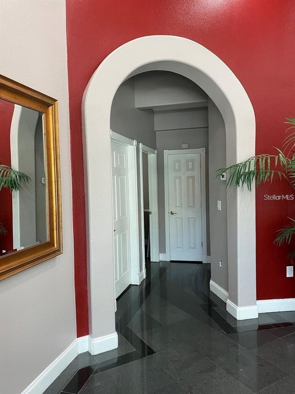 Image 6 of property listing at 8810 COMMODITY CIRCLE 27, Orlando, FL 32819