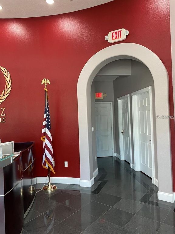 Image 9 of property listing at 8810 COMMODITY CIRCLE 27, Orlando, FL 32819