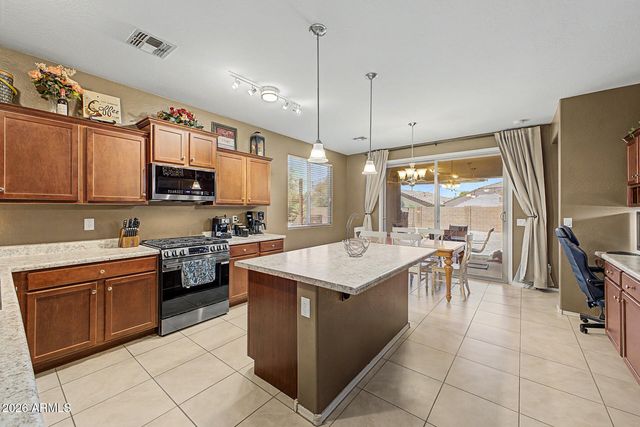 42050 W RAMONA Street, Maricopa, AZ 85138