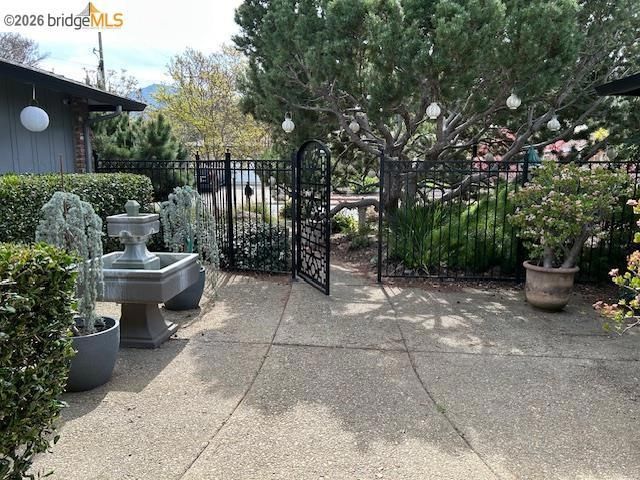 5849 Mitchell Canyon Ct, Clayton, CA 94517