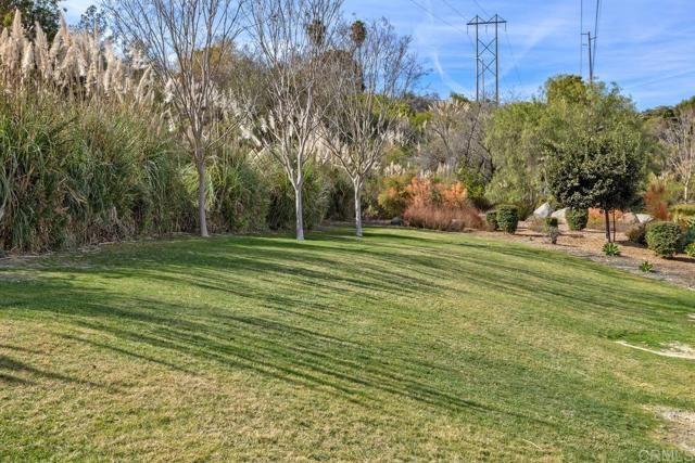 1839 Saint Thomas Road, Vista, CA 92081