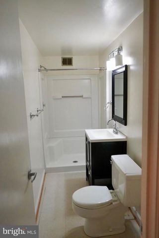 1434 YELLOWWOOD CT, Reston, VA 20190