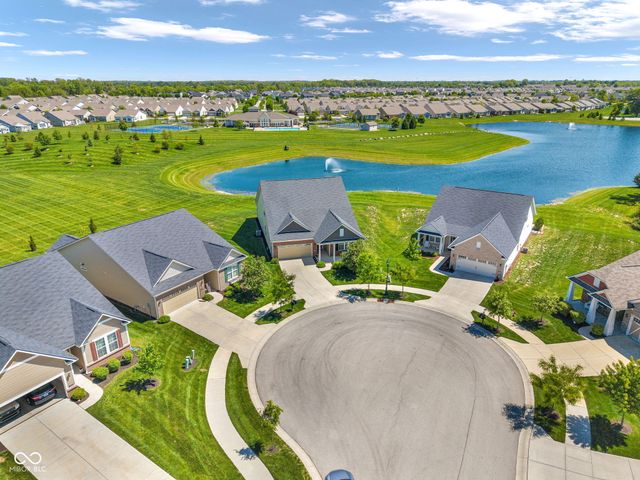 4768 Petunia Drive, Plainfield, IN 46168