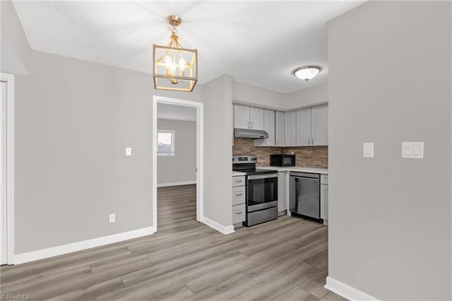 100 Wafco Lane G, Greensboro, NC 27401