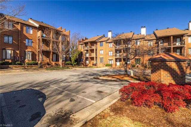 100 Wafco Lane G, Greensboro, NC 27401