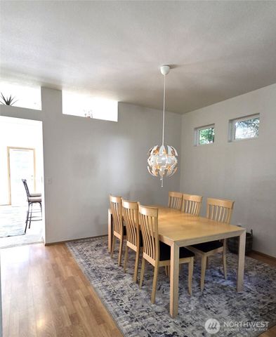 6039 Bryanston Lane SE, Lacey, WA 98513