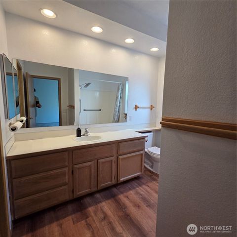 6039 Bryanston Lane SE, Lacey, WA 98513