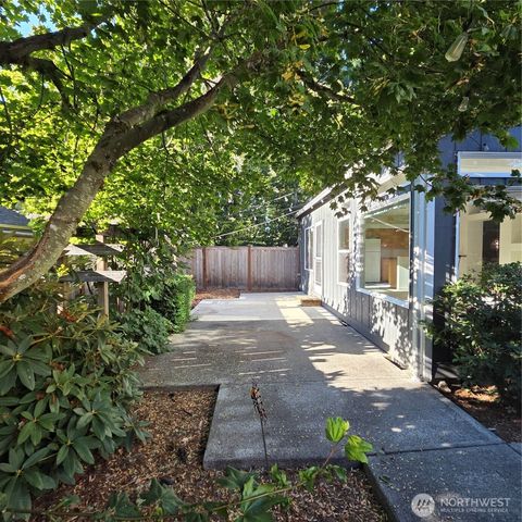 6039 Bryanston Lane SE, Lacey, WA 98513