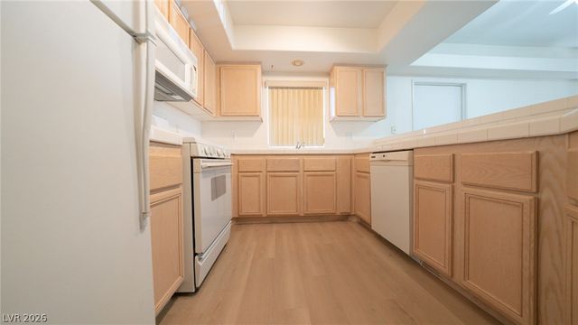 3601 PINTADAS Street 103, Las Vegas, NV 89108