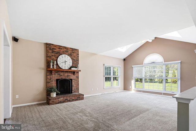 1415 RIDGEWOOD LN, Newtown, PA 18940