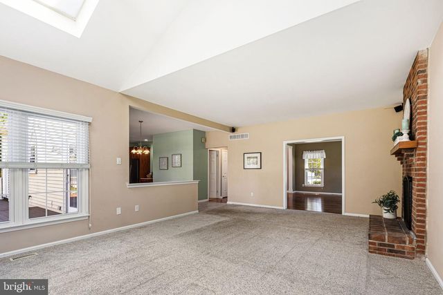 1415 RIDGEWOOD LN, Newtown, PA 18940