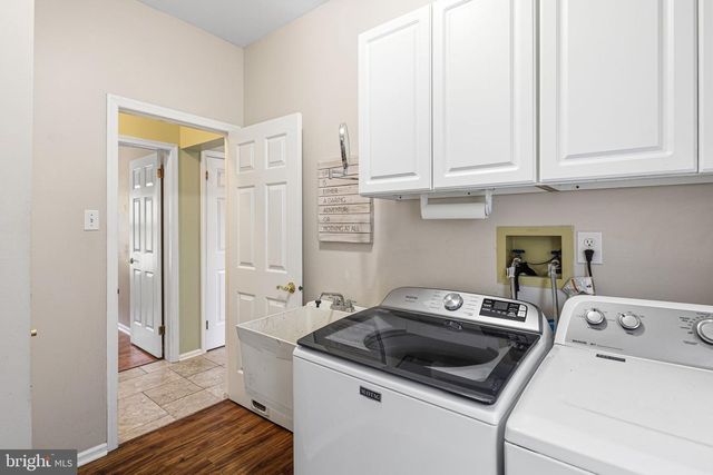 1415 RIDGEWOOD LN, Newtown, PA 18940