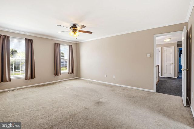 1415 RIDGEWOOD LN, Newtown, PA 18940
