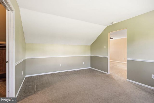 1415 RIDGEWOOD LN, Newtown, PA 18940