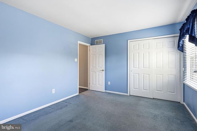 1415 RIDGEWOOD LN, Newtown, PA 18940